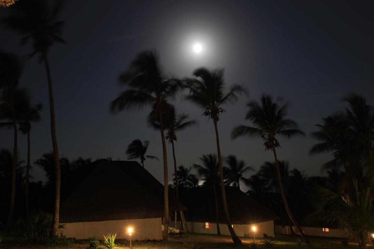 Blue Moon Beach Holiday Resort Inhambane Eksteriør bilde